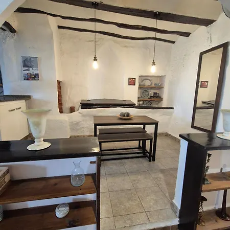Casa Rustica Y Tranquila En *
