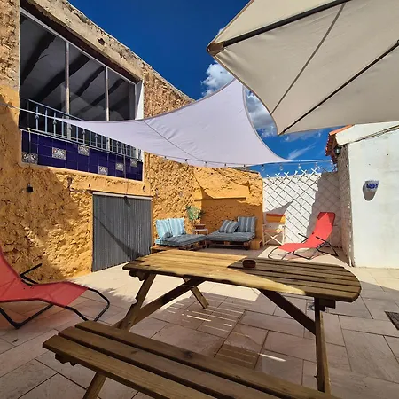 Casa Rustica Y Tranquila En Holiday home Zarra