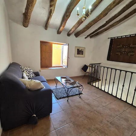 Casa Rustica Y Tranquila En *